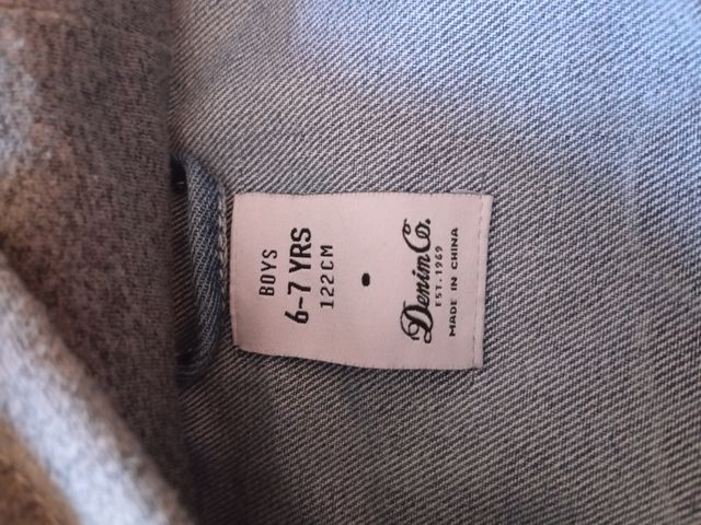 Cazadora vaquera con gorro p