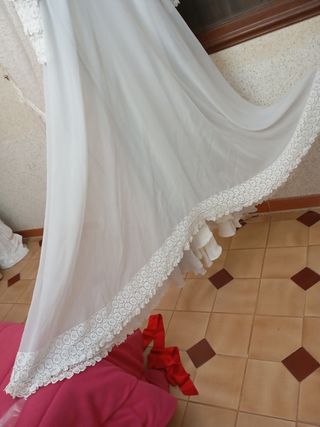 Vestido antiguo de época encajes amano