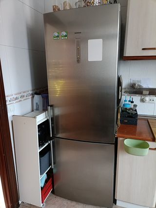Nevera COMBI SIEMENS 