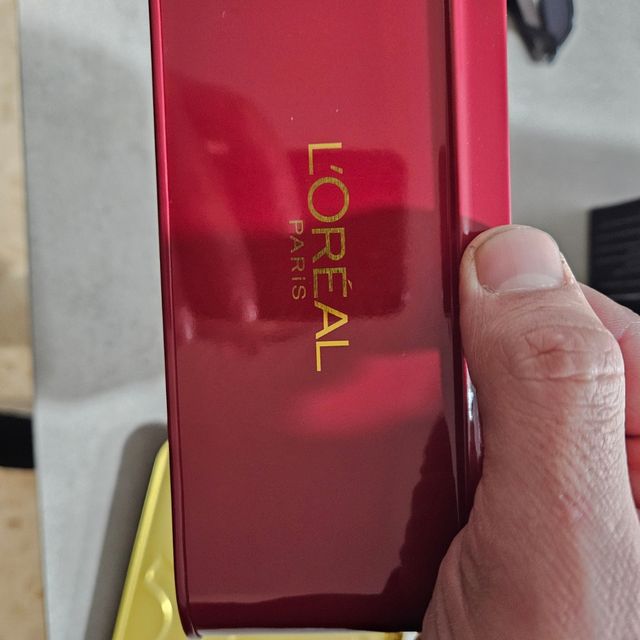 2 Cofres de lata L'Oreal