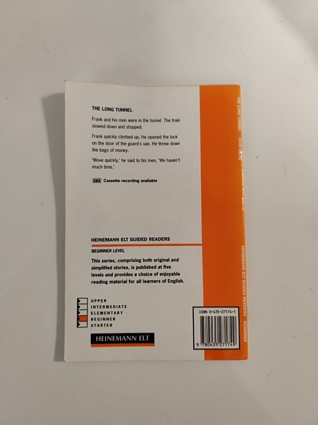 The Long Tunnel (Heinemann Guided Readers, Beginner Level)
