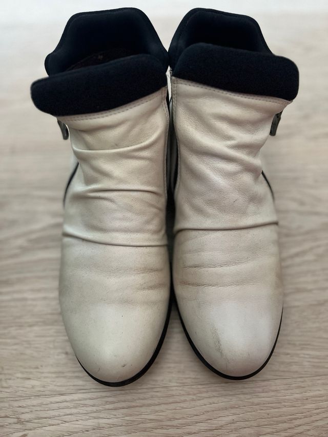 Botines claros Paula Urban, 38