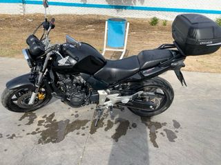 Honda CBF 600