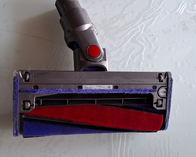 Cepillo motorizado dyson