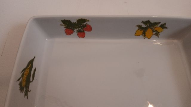 Vassoio rettangolare in ceramica