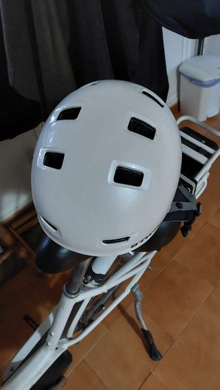 BICICLETA ELÉCTRICA DE PASEO