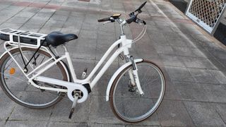 BICICLETA ELÉCTRICA DE PASEO