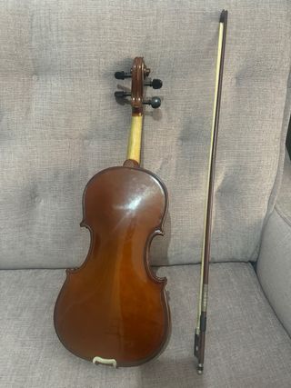 Violin 2/4 con funda