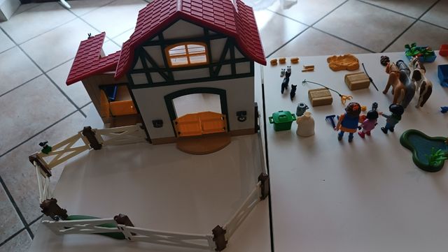 Playmobil fattoria e gattile