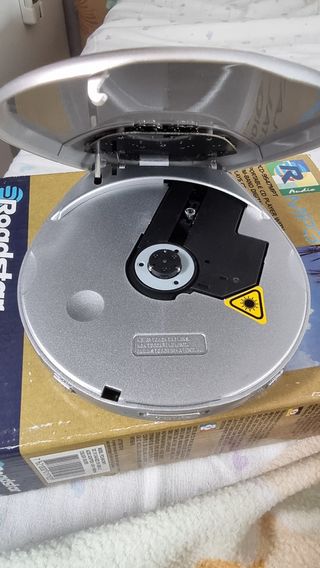 LECTOR CD MP3 CON RADIO FM ROADSTER