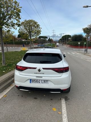 Renault Megane zen auto. garantia oficial
