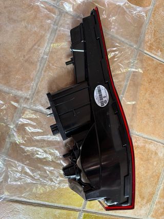 Piloto trasero renault scenic