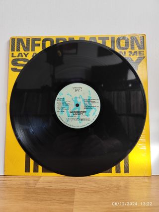 Vinilo Information Society