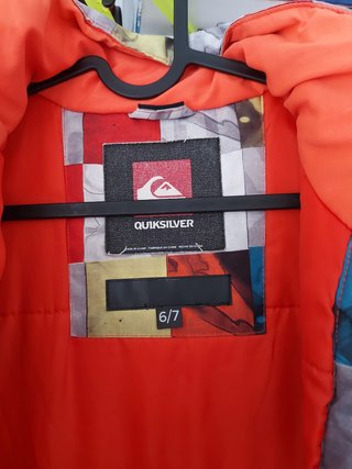 Chaqueta  Quiksilver 6-7 años
