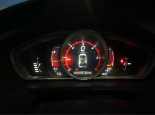 Volvo V40 D2 Momentum 2018