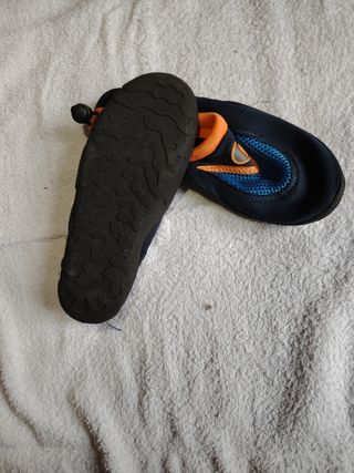 Escarpin zapatilla de río número 34