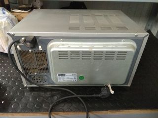 MICROONDAS DELONGHI 