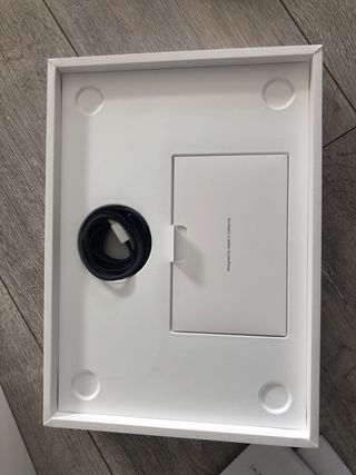 Vendo Apple MacBook Air 13 (2022) M2, 8GB, 256 GB