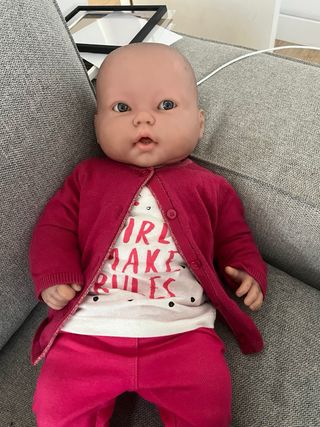 Muñeco bebe realista