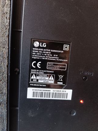 Barra y subwoofer LG 160 w