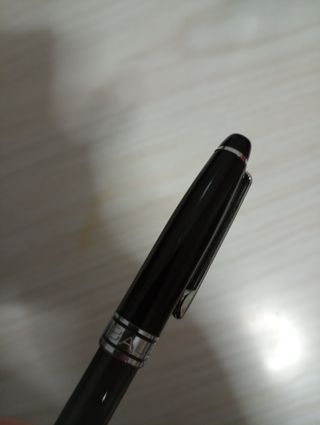 Bolígrafo Balenciaga