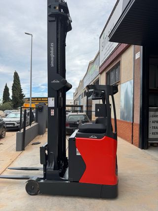 CARRETILLA RETRACTIL 1400  TRIPLEX