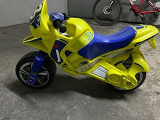 Moto juguete