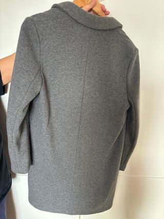 Abrigo gris Zara