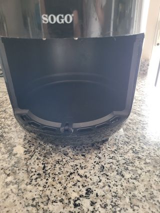 Freidora sin aceite 1.5 litros(sogo)