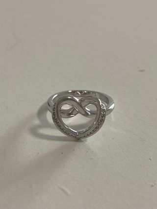 Anillo de plata corazón Swarovski 
