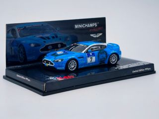 ASTON MARTIN V12 VANTAGE NÜRBURGRING MINICHAMPS