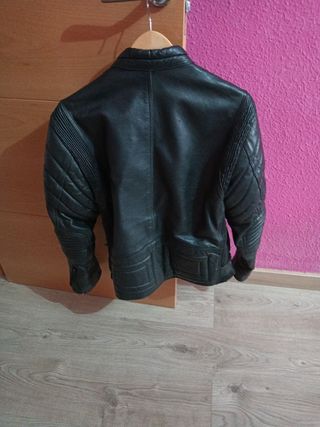 Cazadora piel moto 