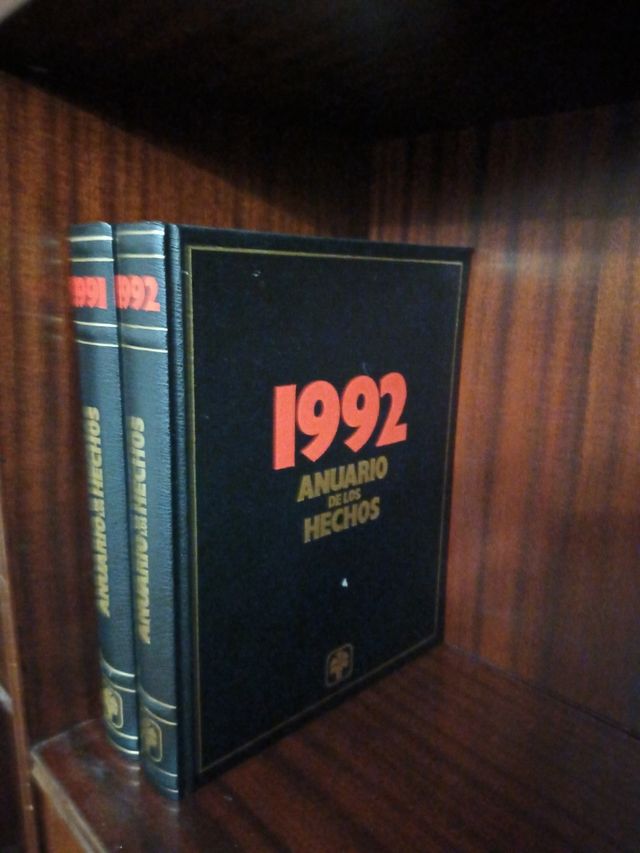 Dos Tomos.Anuario de los Hechos 1991-1992.