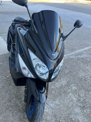 Yamaha tmax 500