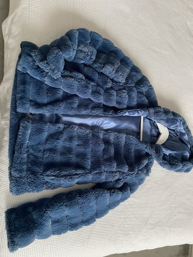 Chaquetón azul de terciopelo