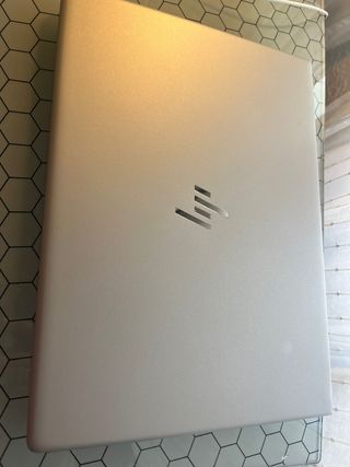 HP 830 G5