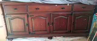 Mueble rustico de madera