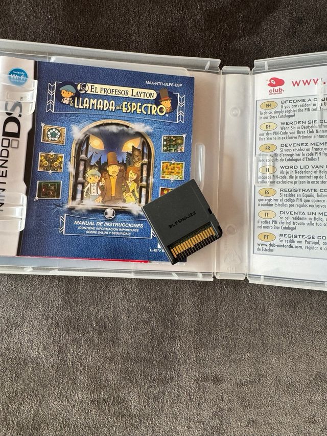 NDS;El profesor Layton la llamada del espectro