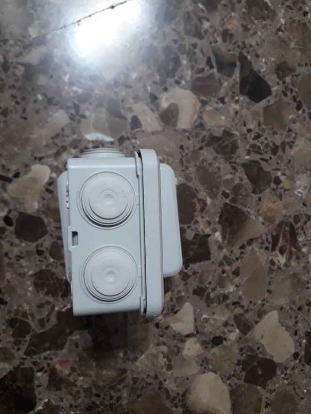 Caja exportable famatel