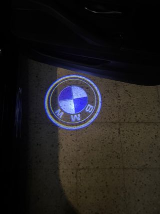 Luz umbral puerta BMW