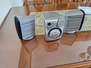 Altavoces ordenador sobremesa