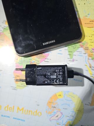 Cargador Samsung para tablet  5V/2A