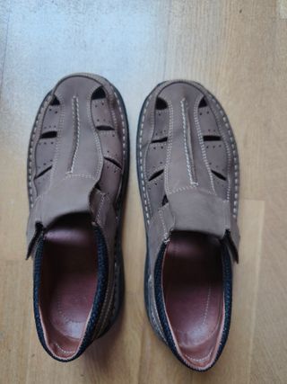 Sandalias de paseo talla 39 (nuevas sin usar)