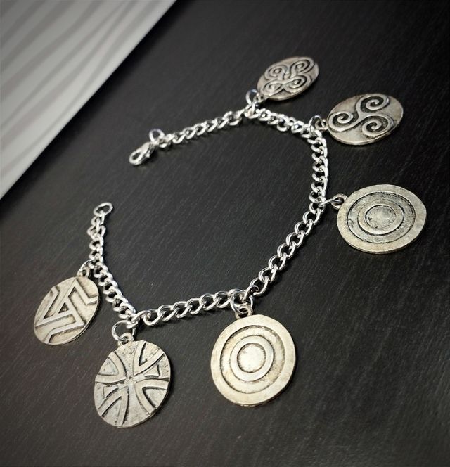 Bracciale Etnico Ciondoli Triskelion