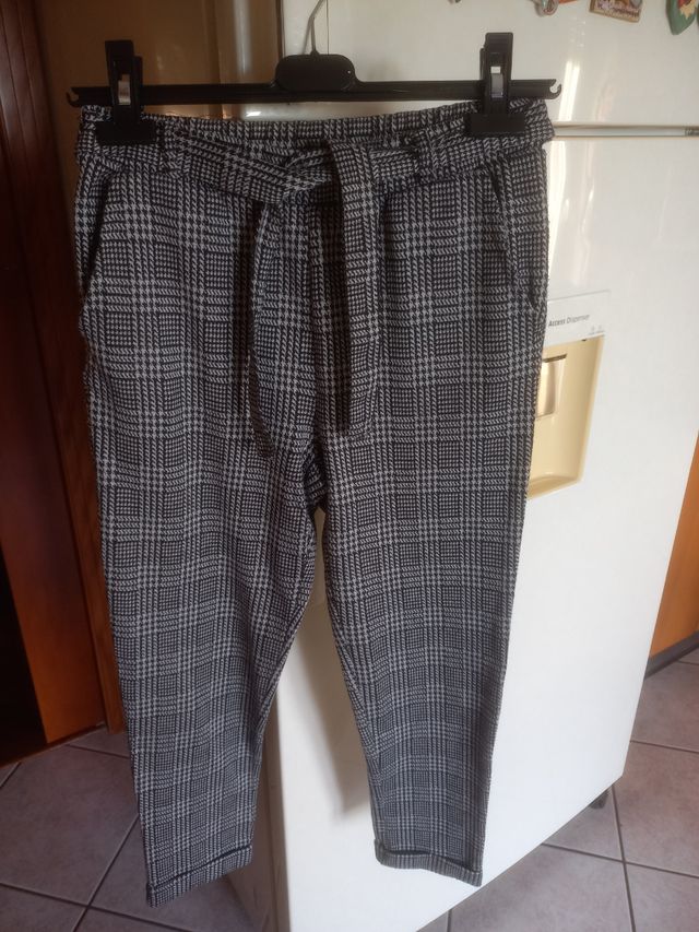 Pantaloni  Terranova taglia 12-13 anni