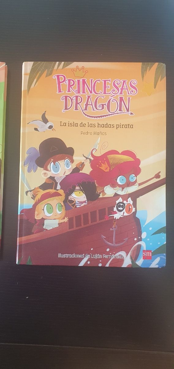 Princesas Dragón 4: La isla de las hadas pirata