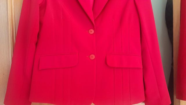 Chaqueta roja