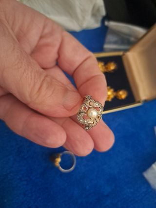 Lote anillos y pendientes oro de 18k