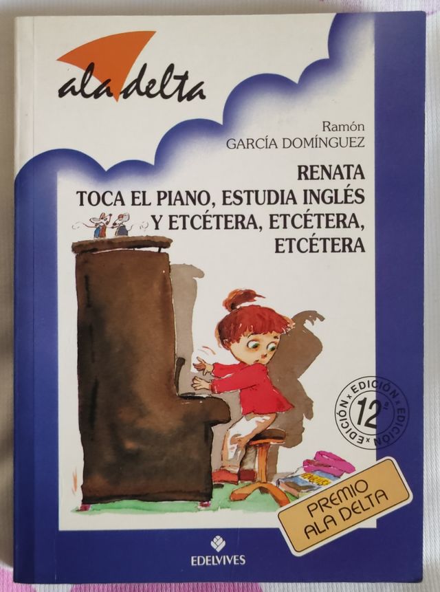 Renata toca el piano, estudia ingles y etcetera