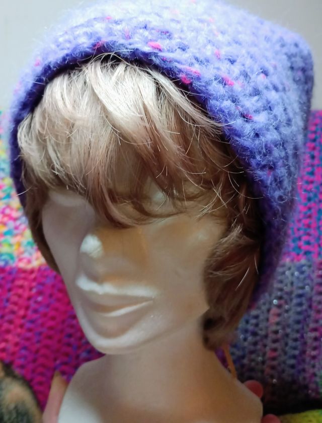 Cuffia o scaldacollo fatta a mano